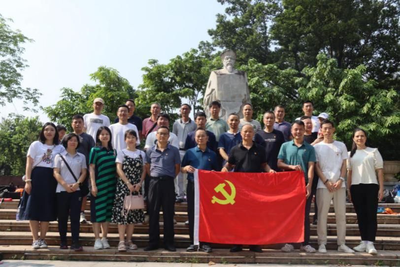 def437fe0c0163f1ba3ce3c6d6147e3